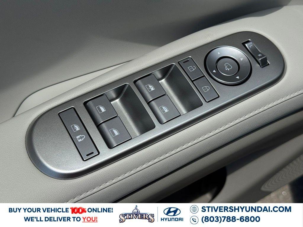 New 2026 Green Hyundai SEL Premium 8P image 28