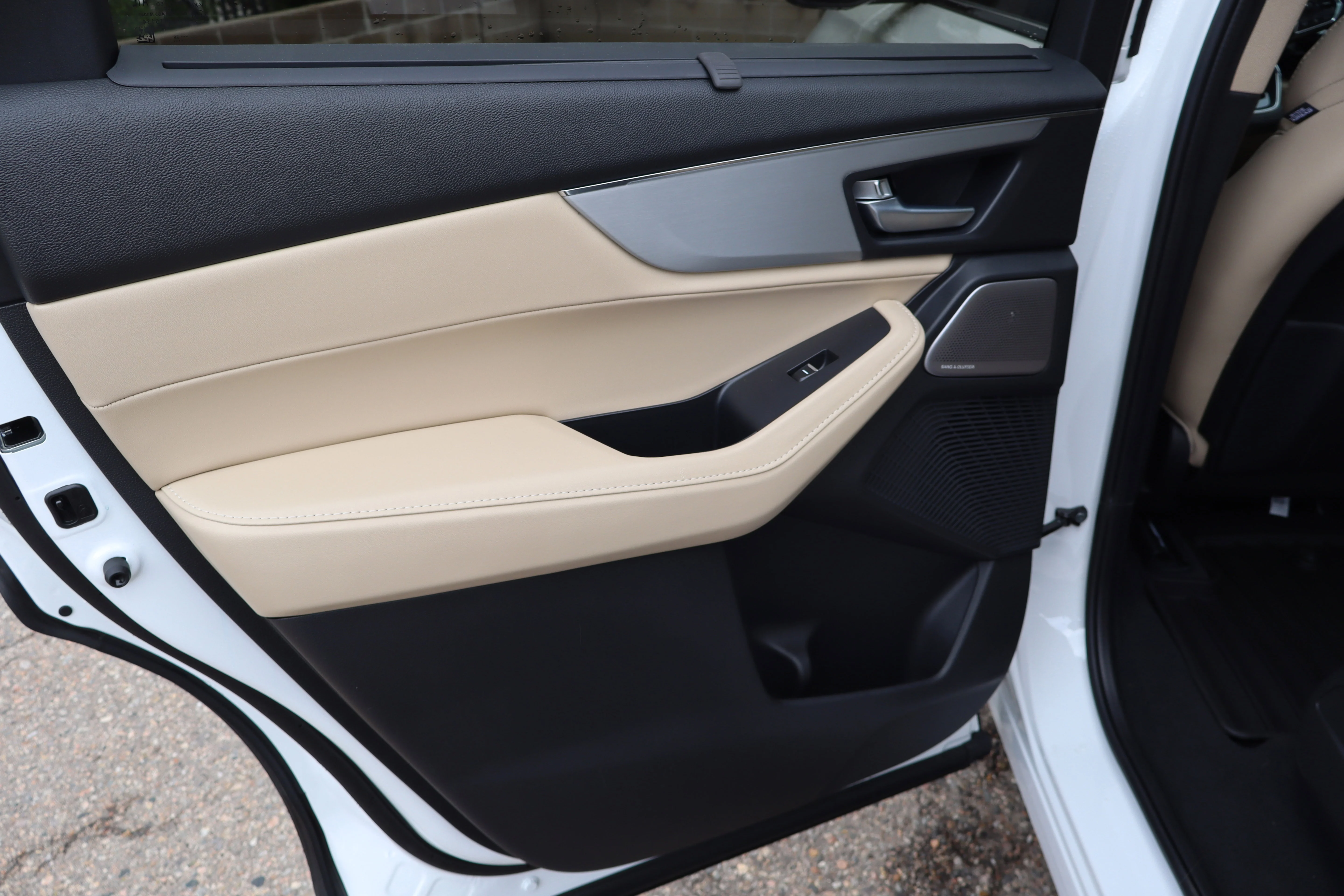 New 2026 Platinum White Pearl Acura w/Technology Package image 27