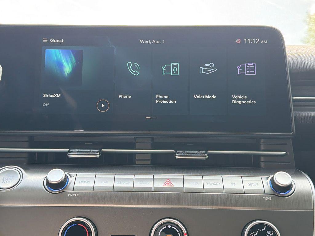 New 2026 Black Hyundai SE FWD image 28