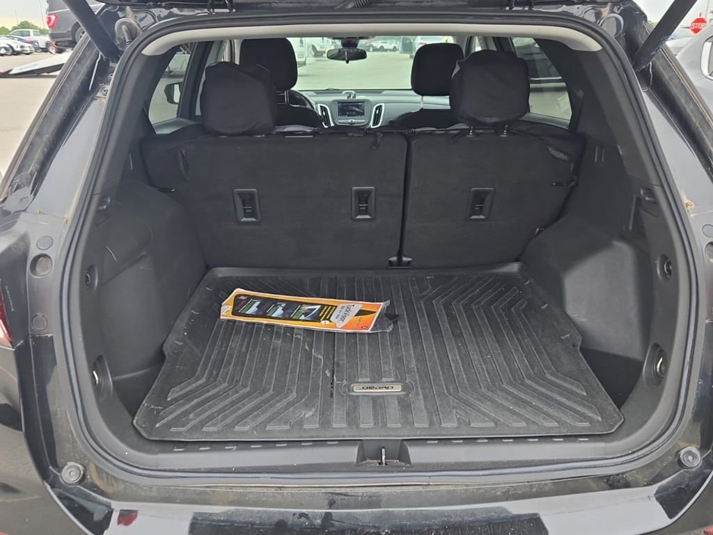 Used 2022 Black Chevrolet LT image 10