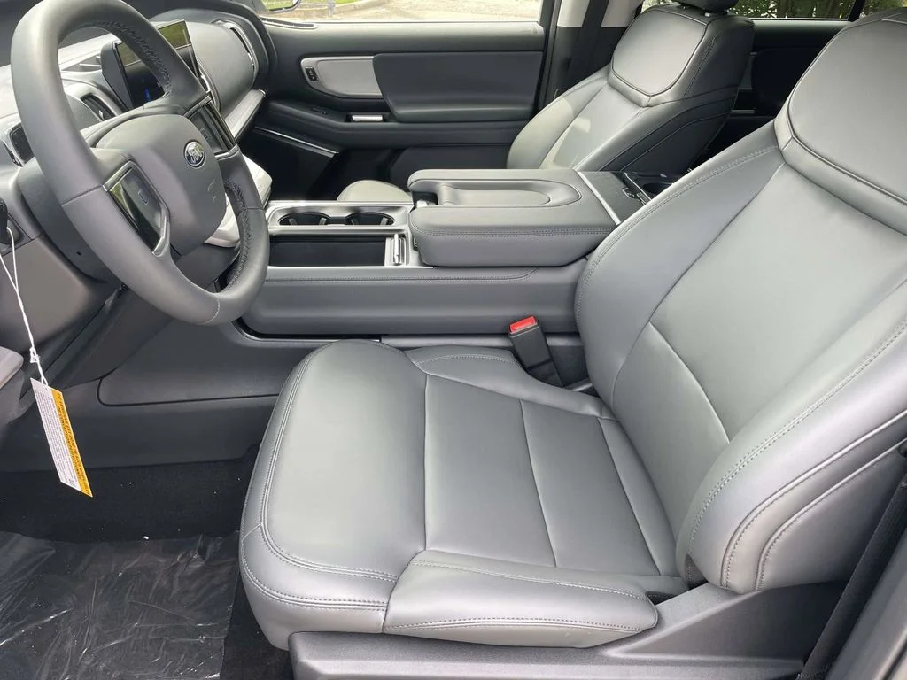 New 2026 Silver Ford Active image 13