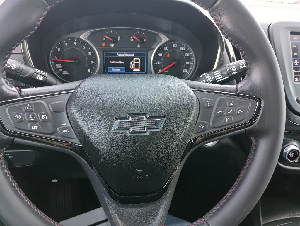 Used 2022 Red Chevrolet RS image 21