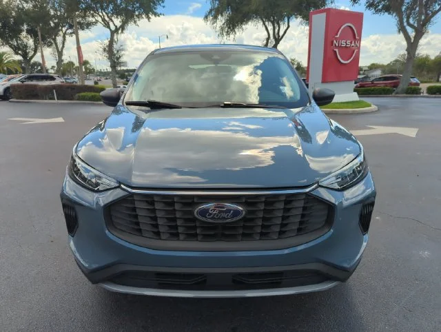 Used 2024 Blue Ford Active image 15