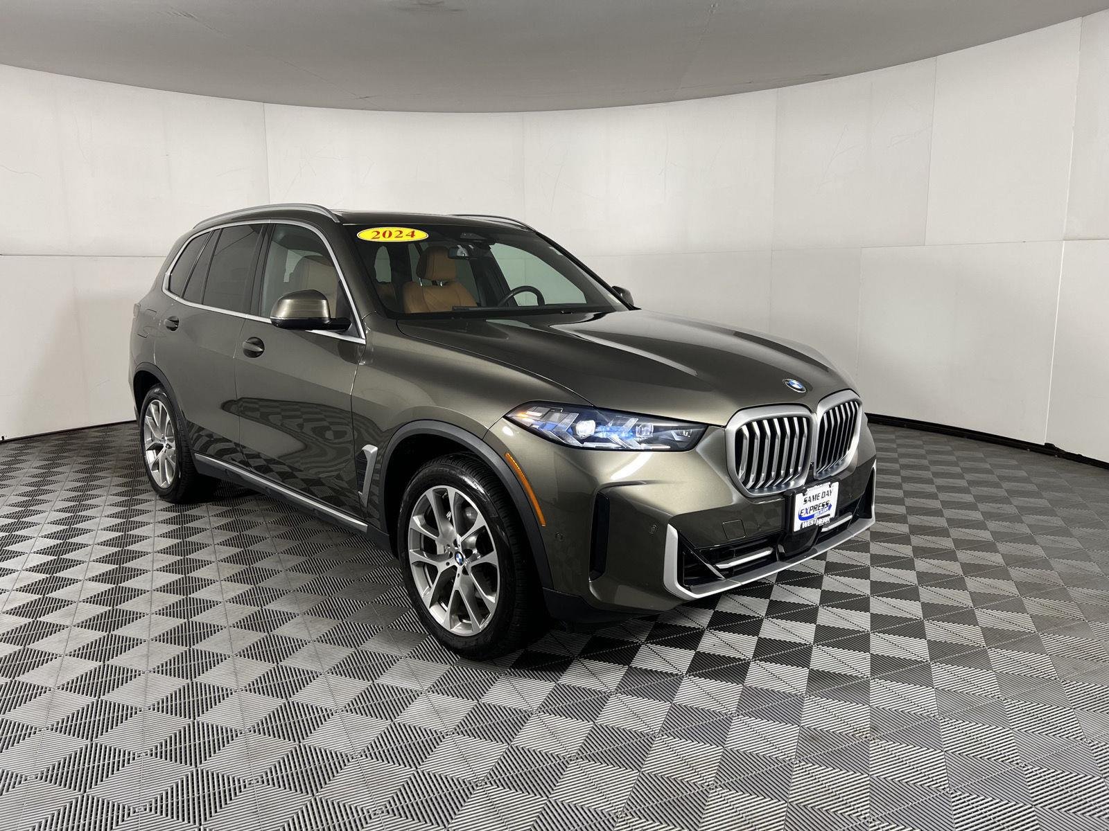 Used 2024 Manhattan Green Metallic BMW xDrive40i image 22