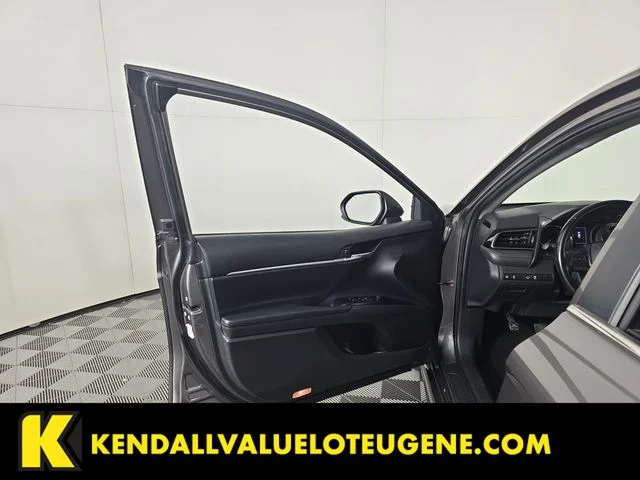 Used 2019 Gray Toyota SE image 19