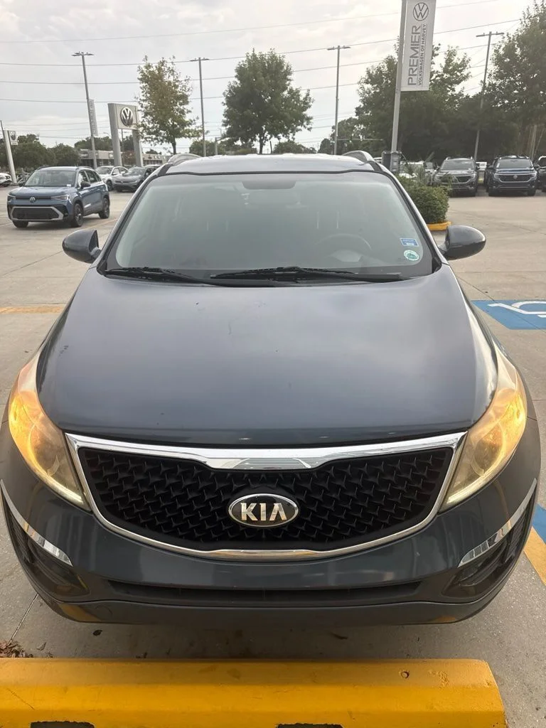 Used 2016 Blue Kia LX image 2