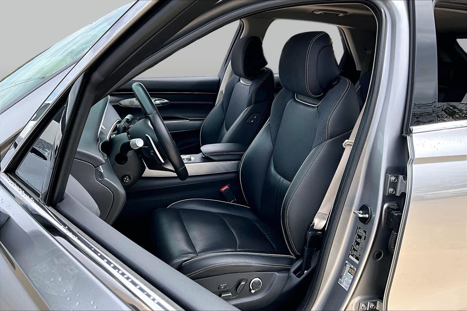 Used 2023 Savile Silver Genesis Advanced image 7