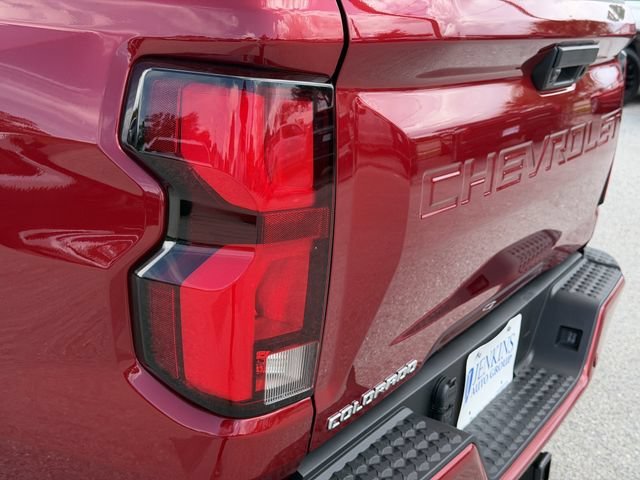 2026 Chevrolet Colorado LT - Photo 13