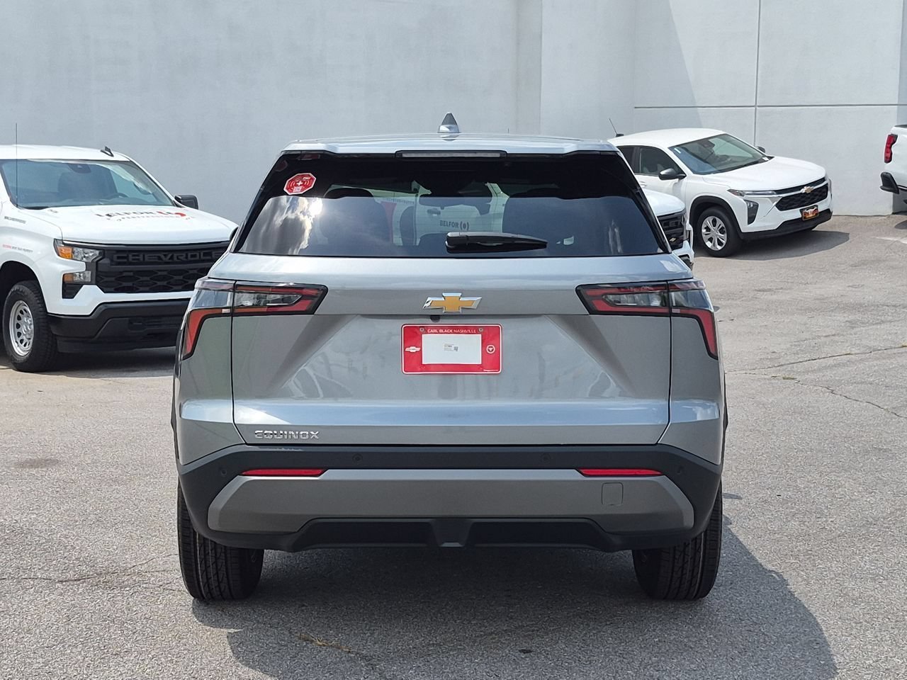 2027 Chevrolet Equinox LT - Photo 7