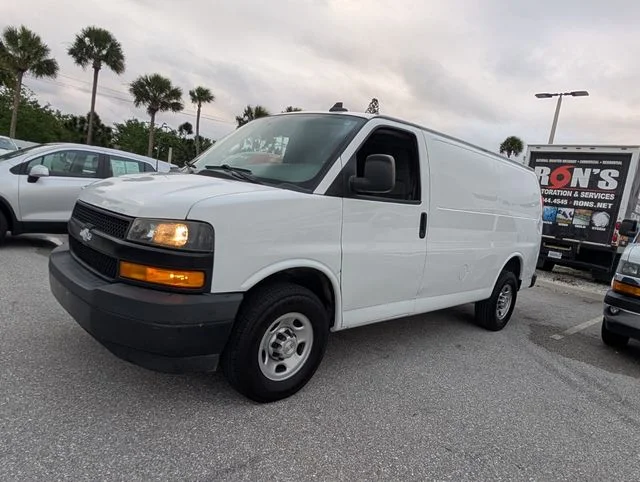 Used 2021 Summit White Chevrolet Work Van image 3