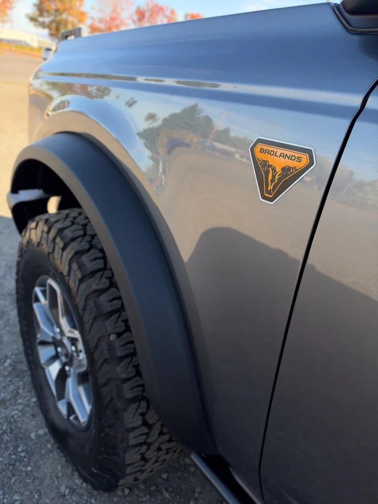 Used 2025 Gray Metallic Ford Badlands image 44