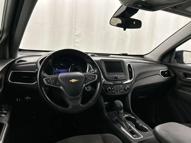 Used 2022 Blue Glow Metallic Chevrolet LT image 21
