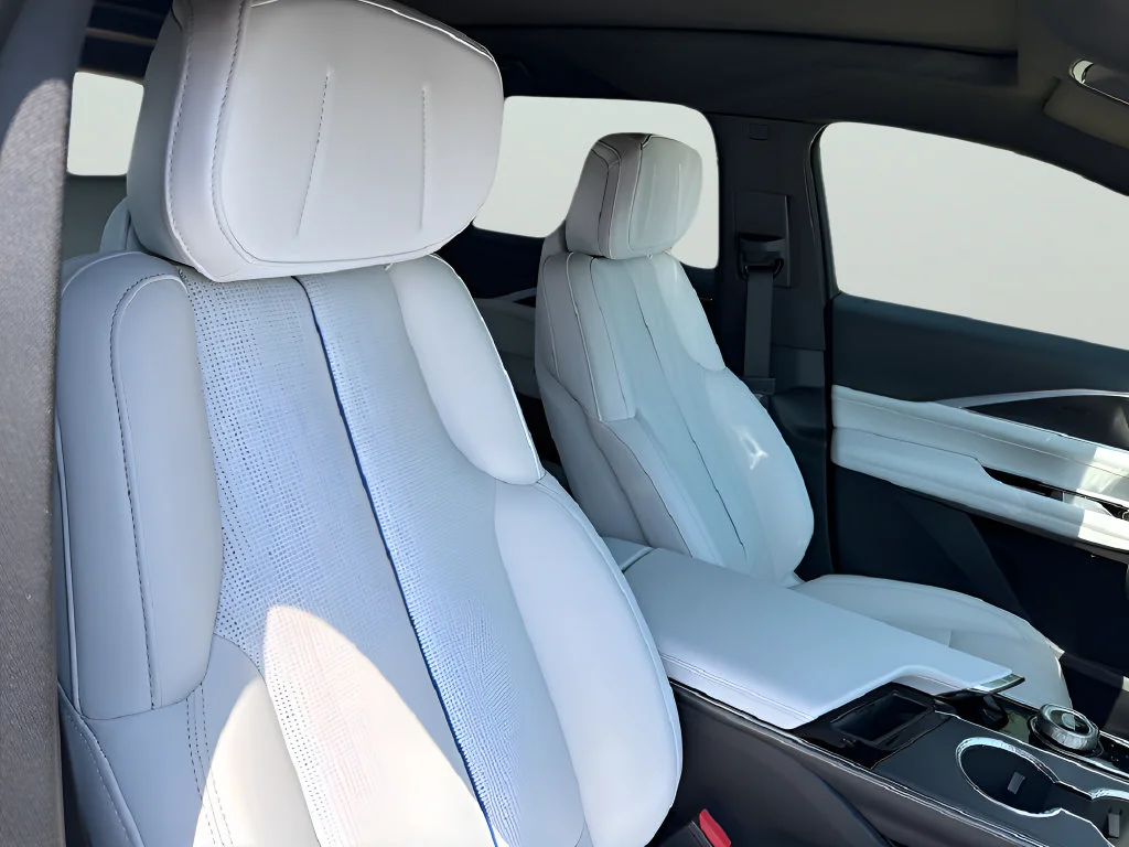 2026 Cadillac LYRIQ Sport - Photo 38