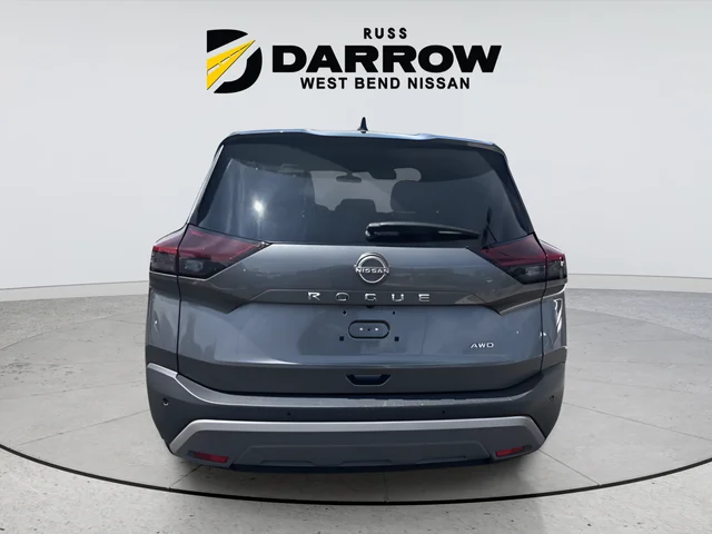 Used 2023 Gray Nissan S image 5