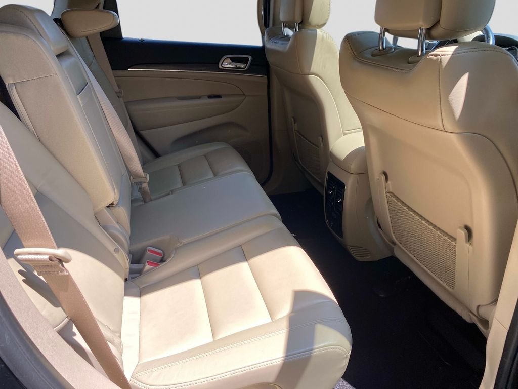 Used 2021 Black Jeep Limited image 28