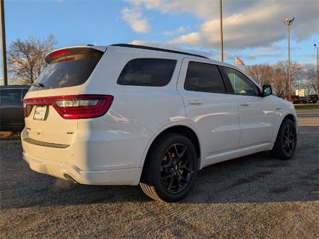 New 2026 White Knuckle Clear-Coat Exterior Paint Dodge GT Plus HEMI V8 image 4