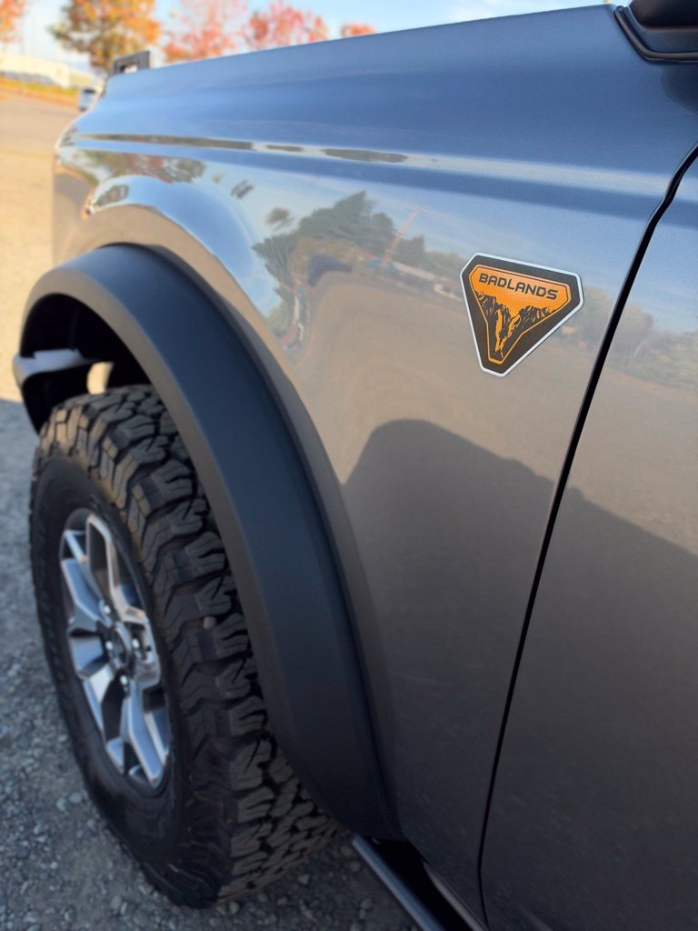 Used 2025 Gray Metallic Ford Badlands image 44