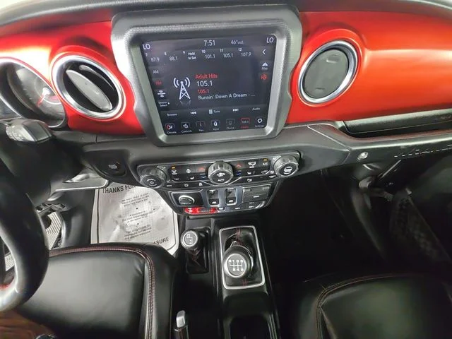 Used 2020 Black Jeep Rubicon image 11