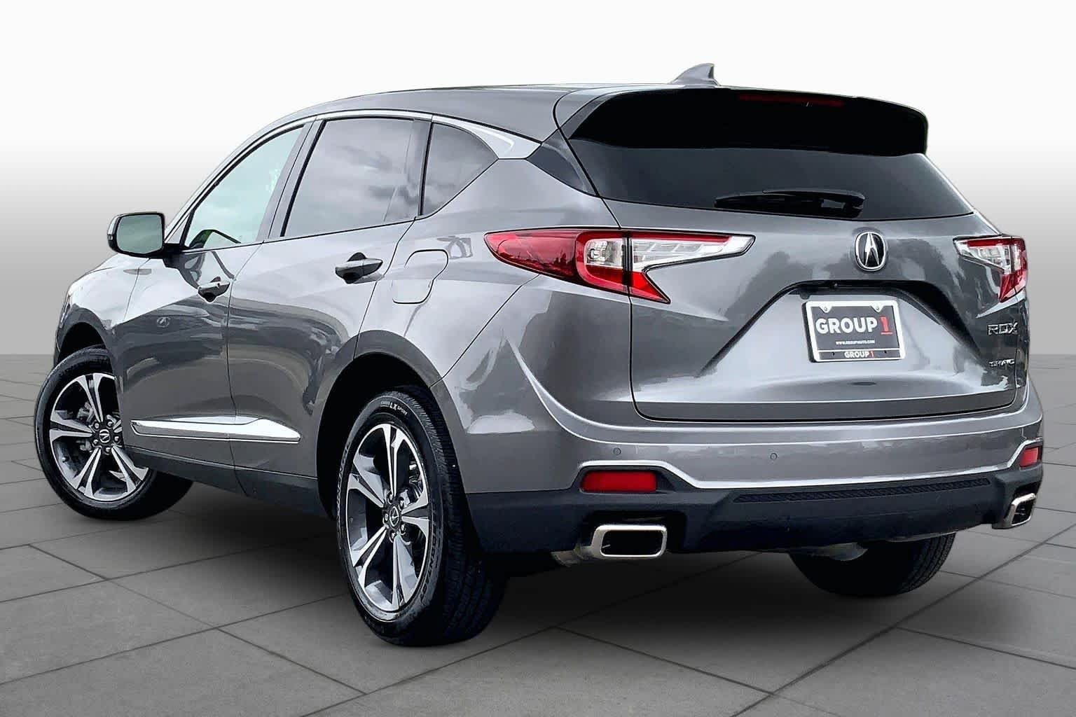 Used 2024 Liquid Carbon Metallic Acura w/Advance Package image 12
