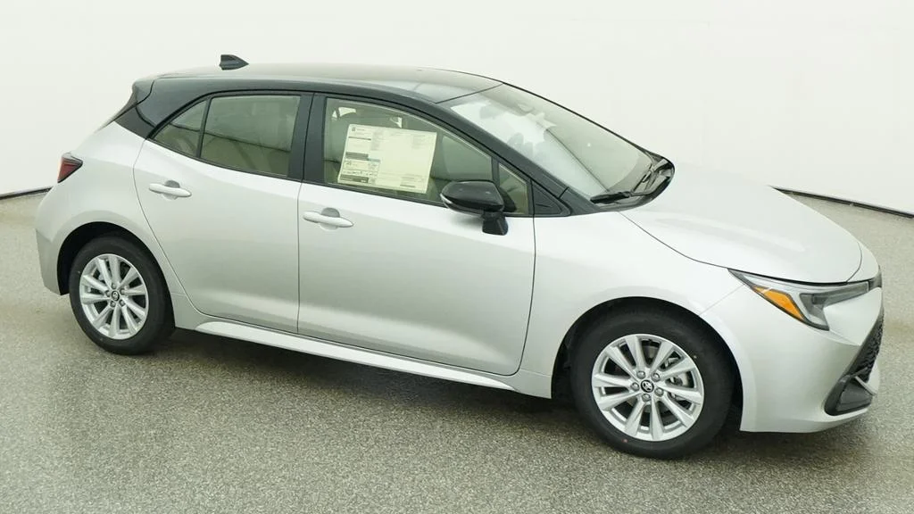 New 2027 Classic Silver Metallic with Black roof Toyota SE image 23