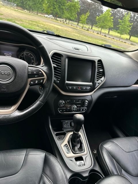 Used 2014 Billet Silver Metallic Jeep Limited image 28