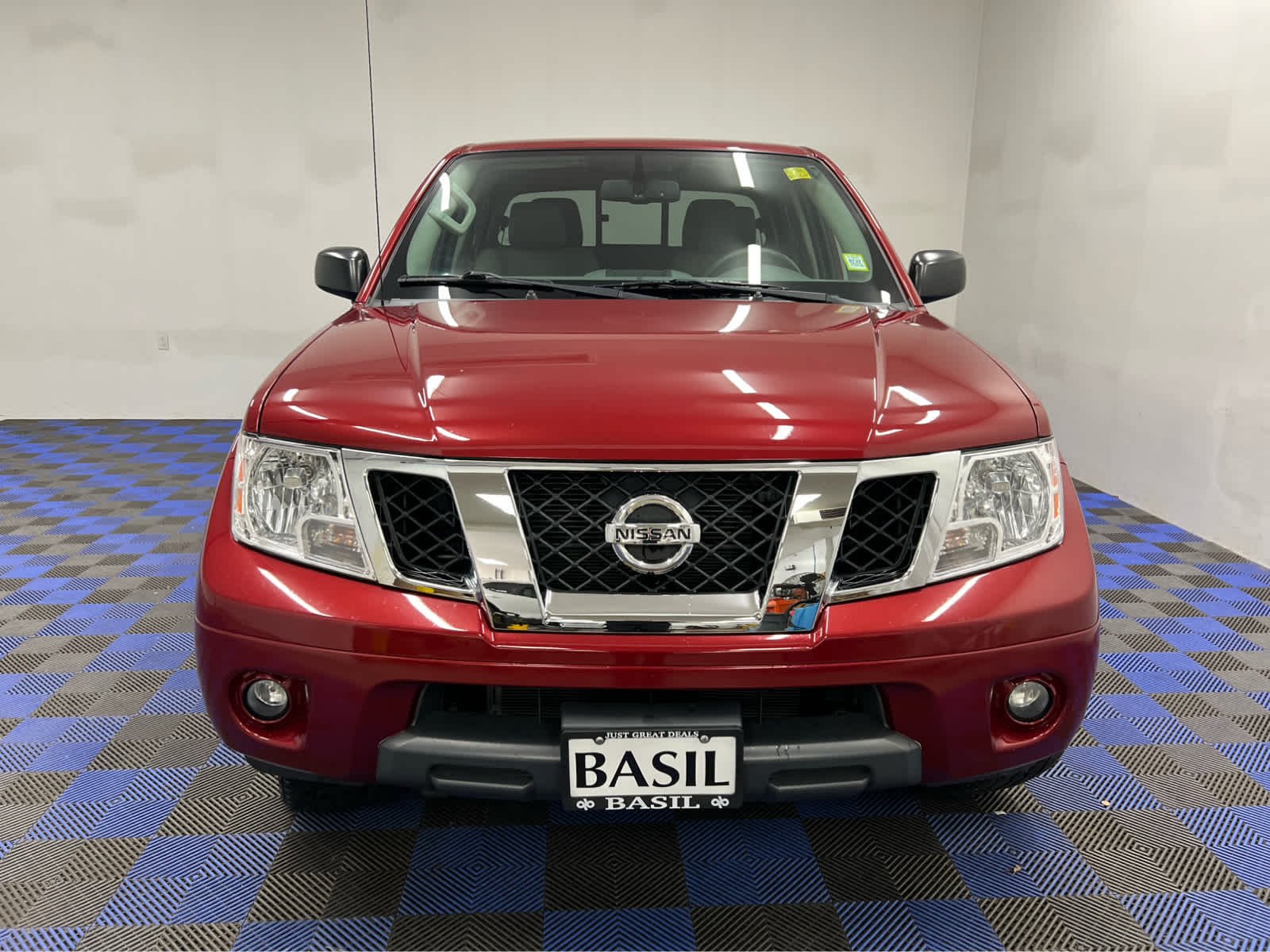 Used 2021 Cayenne Red Metallic Nissan SV image 2