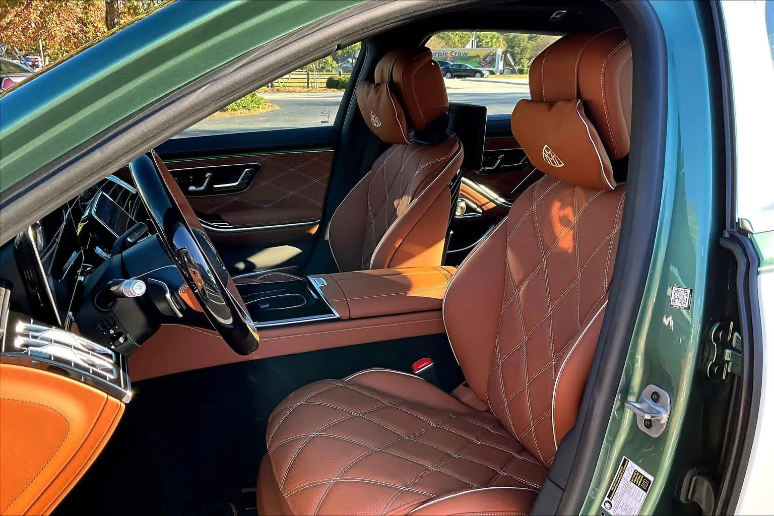 New 2026 MANUFAKTUR Moonlight White Metallic Mercedes-Benz Maybach S 680 image 17
