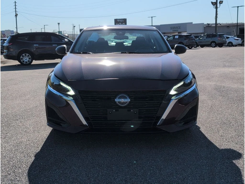 Used 2024 RED Nissan 2.5 SV Sedan image 8