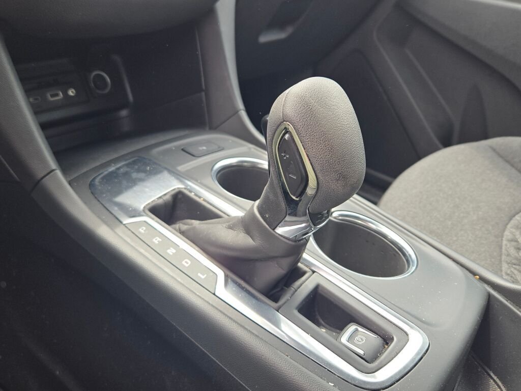 Used 2023 Gray Chevrolet LT image 25