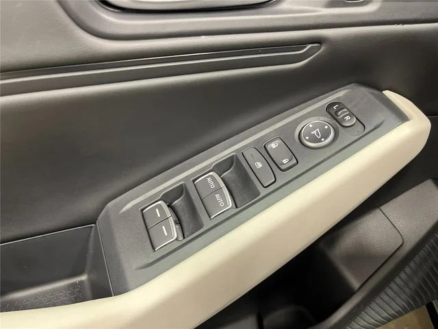 2026 Honda Accord Hybrid EX-L - Photo 17