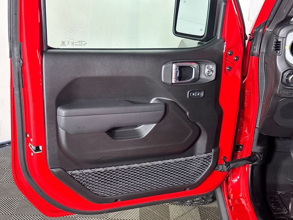 New 2026 Firecracker Red Clear-Coat Exterior Paint Jeep Willys image 10