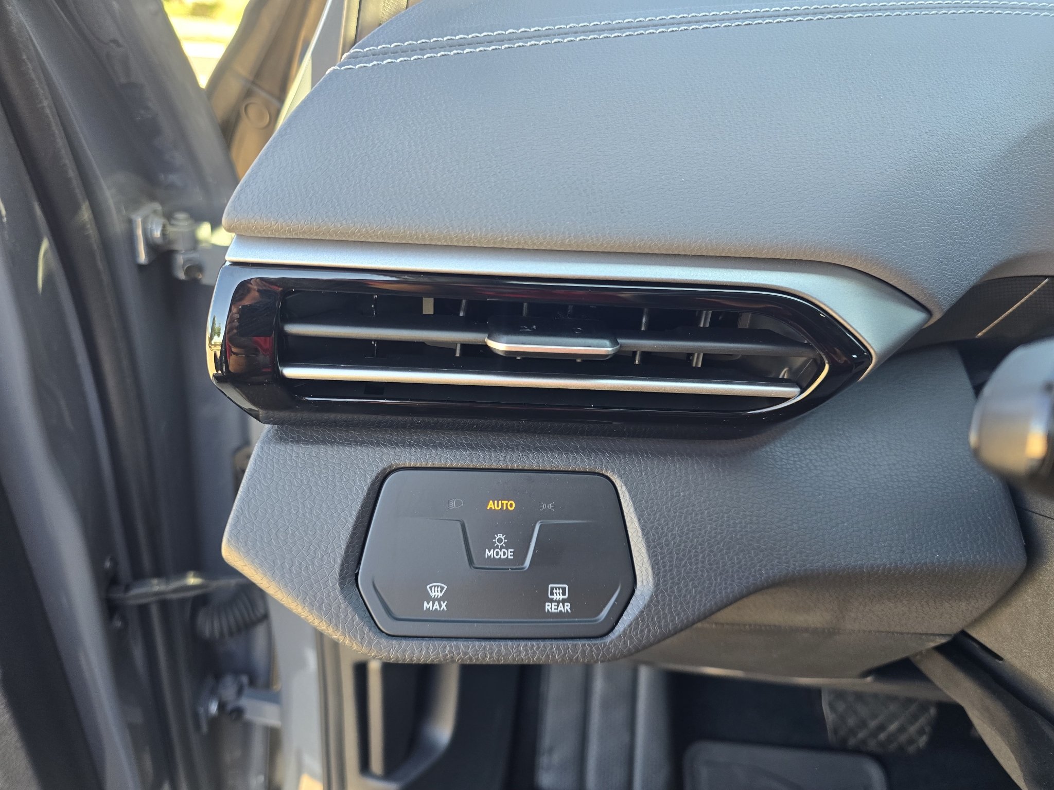 Used 2024 Pure Gray Volkswagen Standard image 19