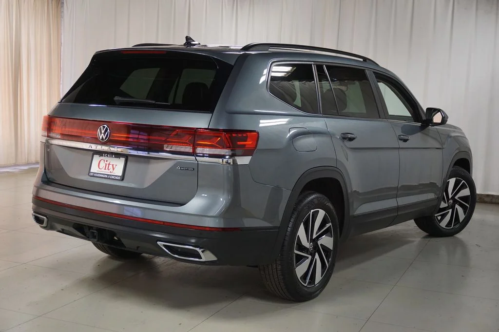 Certified Used 2024 Gray Volkswagen 2.0T SE w/Technology image 24