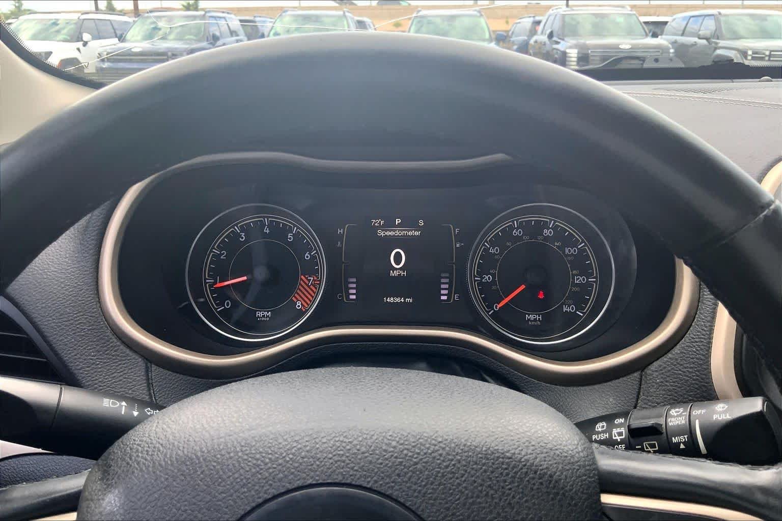 Used 2015 Brilliant Black Crystal Pearlcoat Jeep Latitude image 26