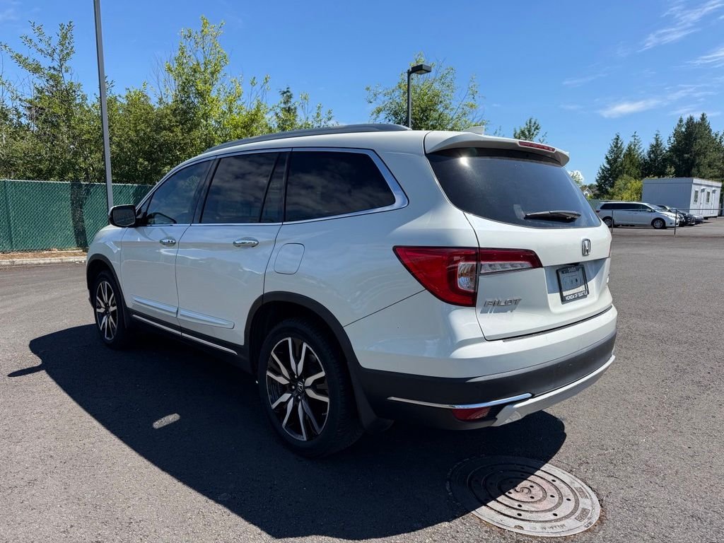 Used 2019 White Diamond Pearl Honda Elite image 5