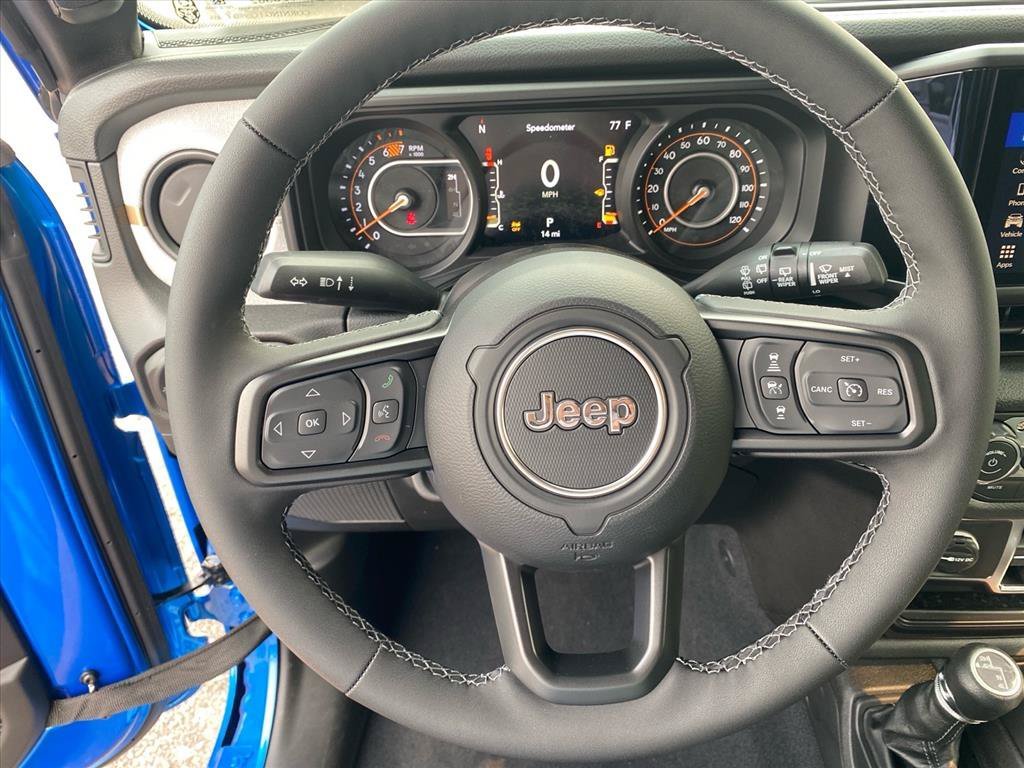 New 2026 Hydro Blue Pearl-Coat Exterior Paint Jeep Sport S image 6