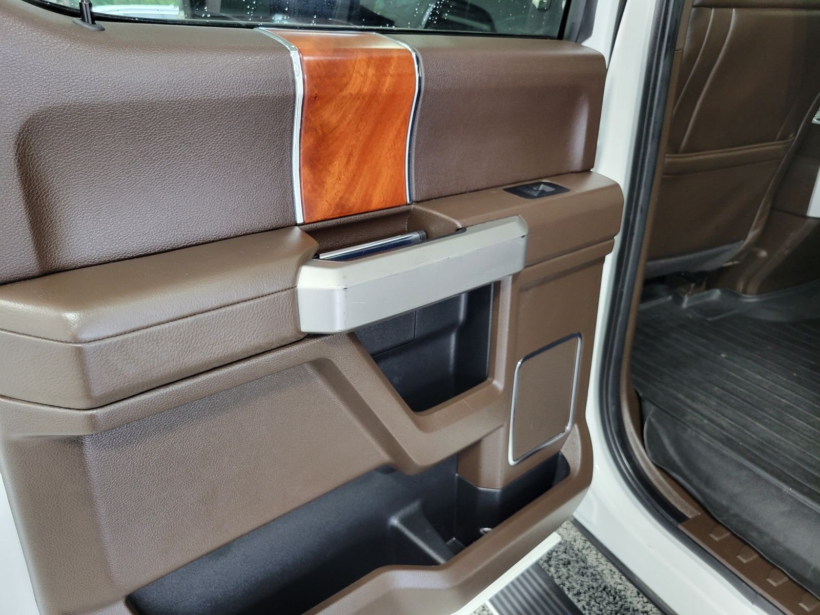 Certified Used 2020  Ford King Ranch image 21