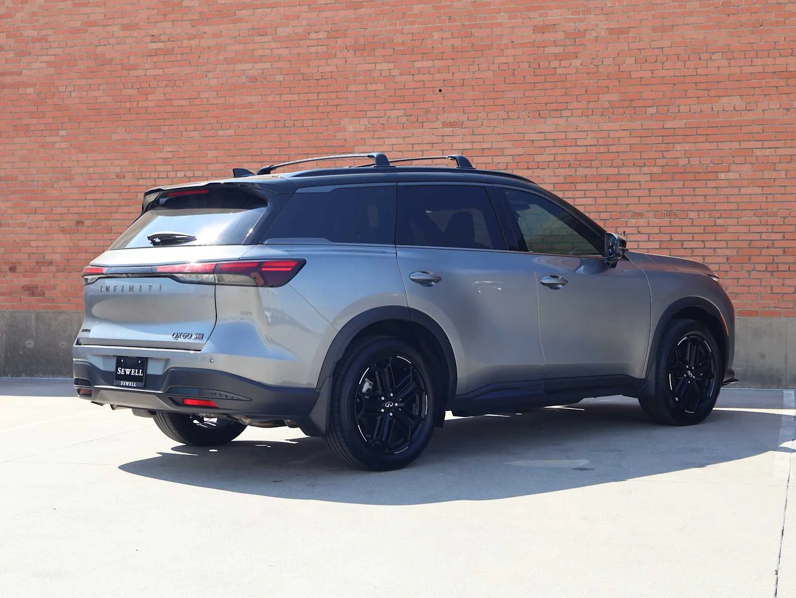 Certified Used 2027 Graphite Shadow/Black Obsidian INFINITI SPORT image 4
