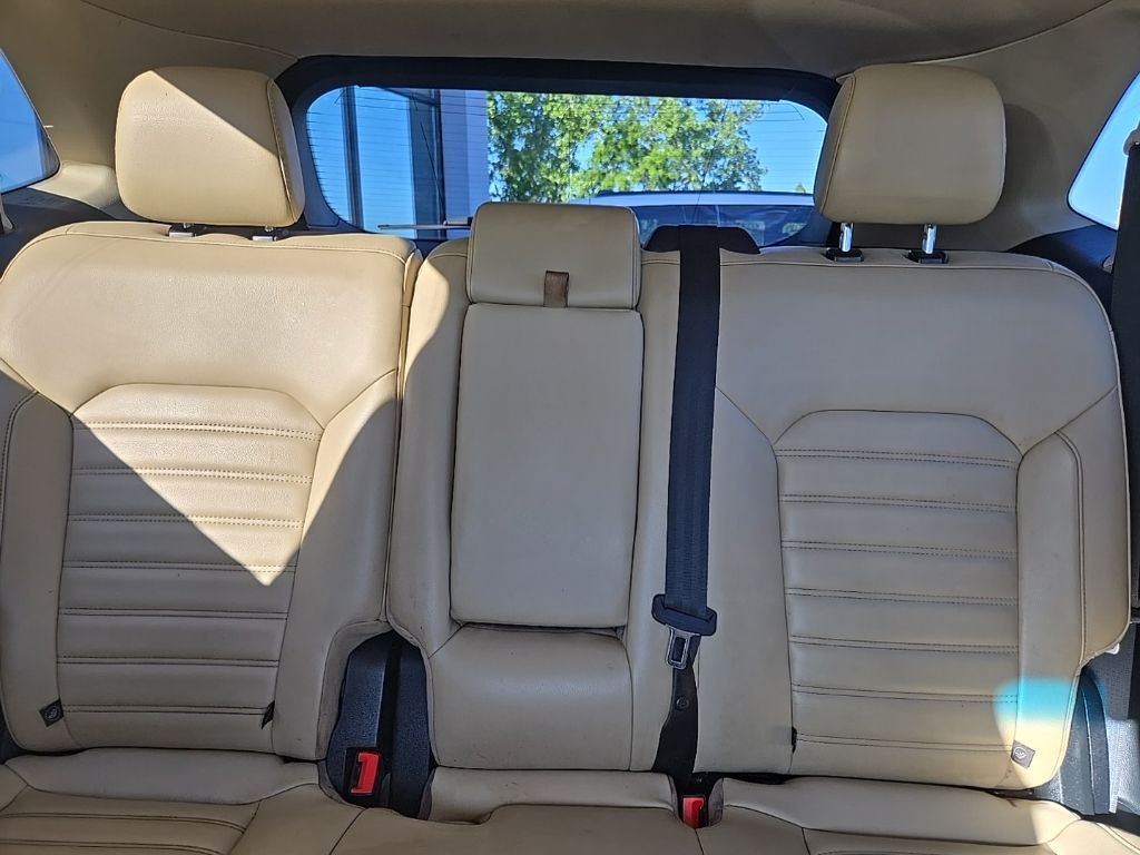 Used 2019 Blue Ford SEL image 36