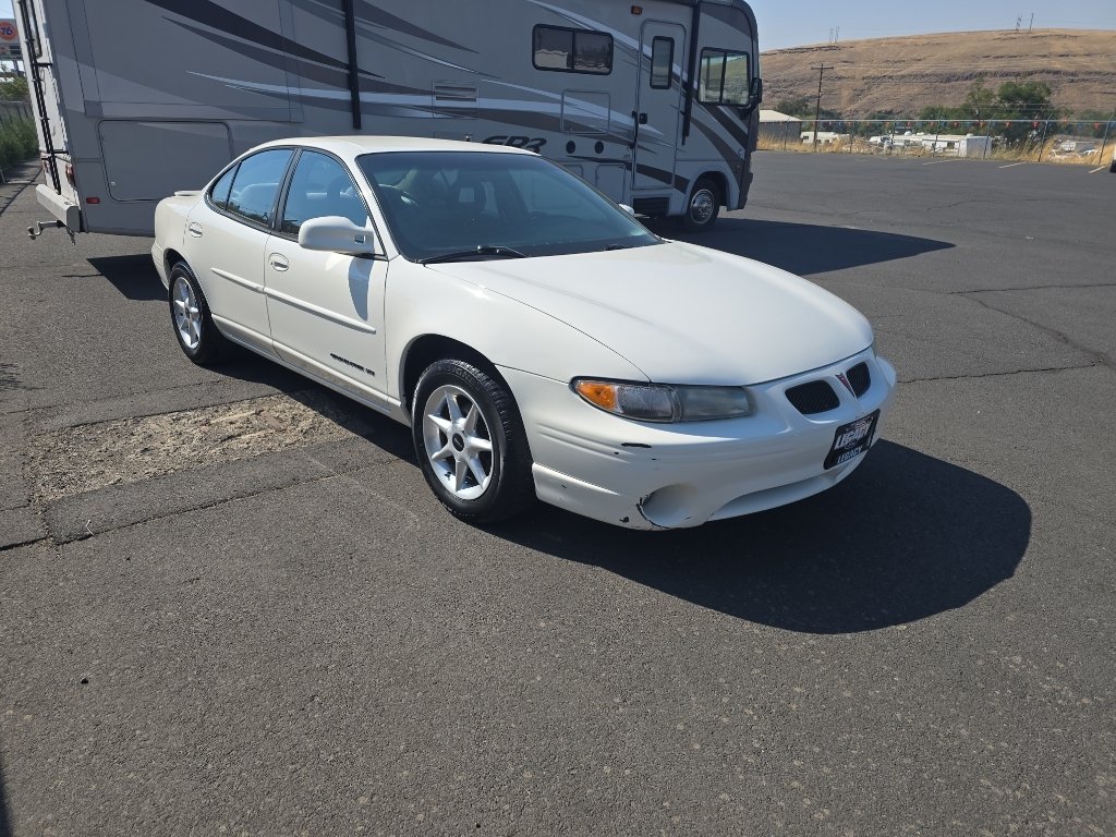 Used 2002 Pontiac Grand Prix SE with VIN 1G2WK52J42F103997 for sale in La Grande, OR