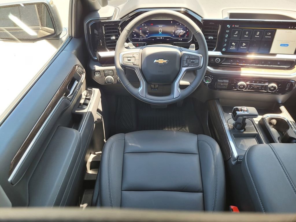 2025 Chevrolet Silverado 1500 LT - Photo 11