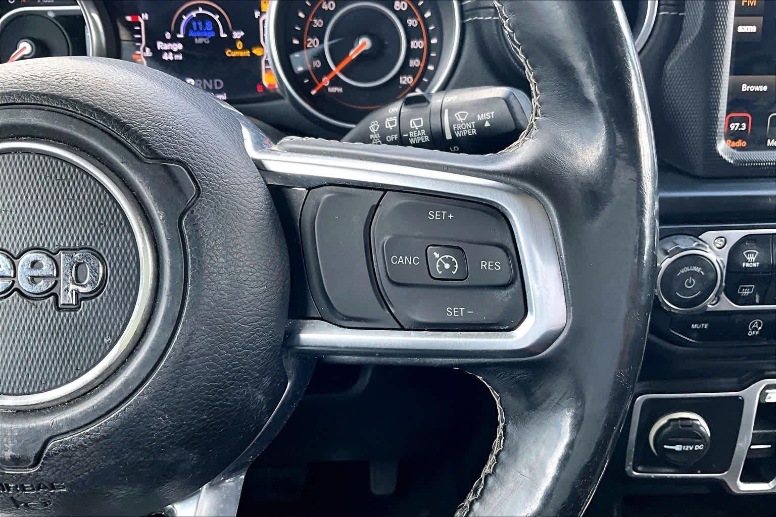 Used 2018 Granite Crystal Metallic Clearcoat Jeep Sahara image 24