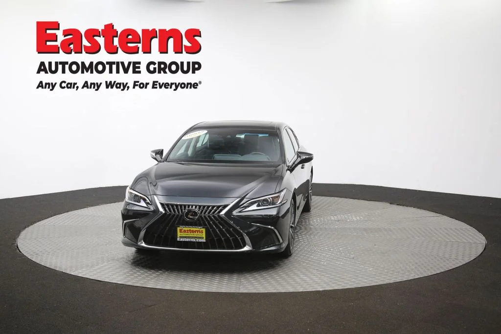 Used 2023 Black Lexus 350 image 56