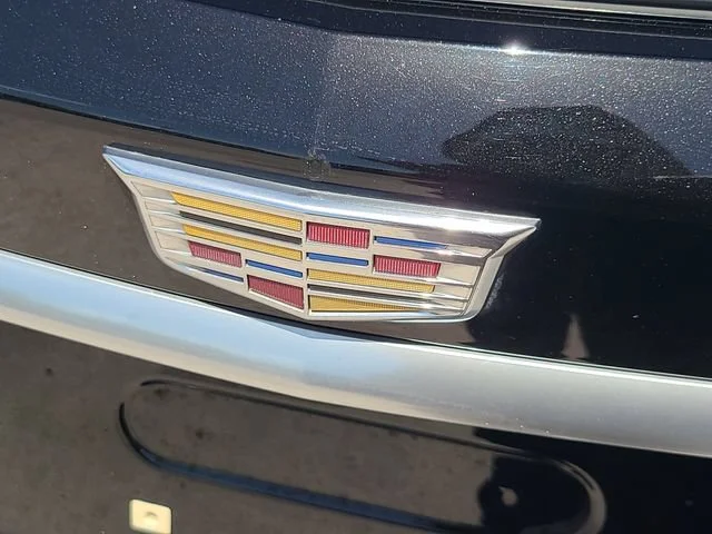 Used 2020 STELLAR BLACK METALLIC Cadillac FWD Premium Luxury image 38