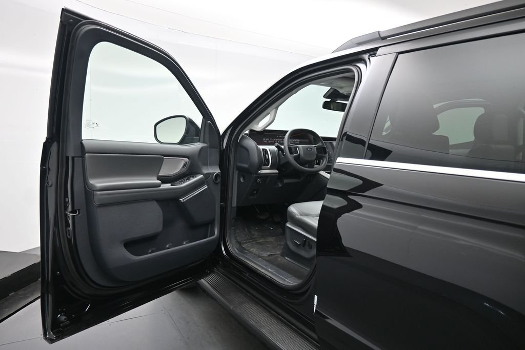 New 2026 Agate Black Metallic Ford Active image 8