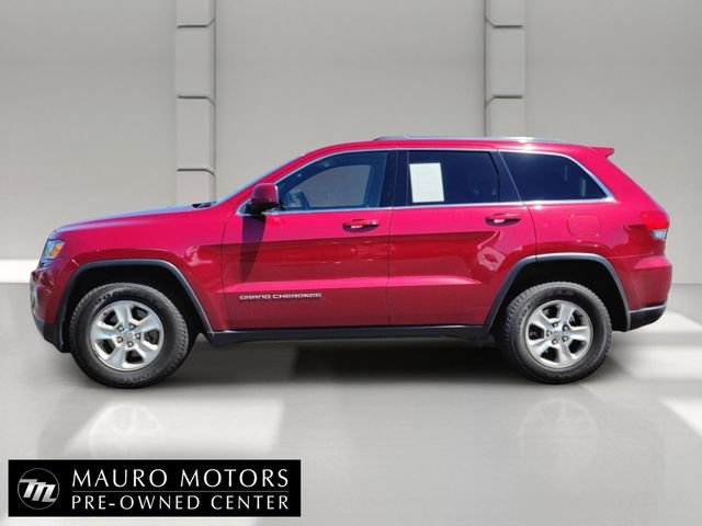 Used 2014 Red Jeep Laredo image 5