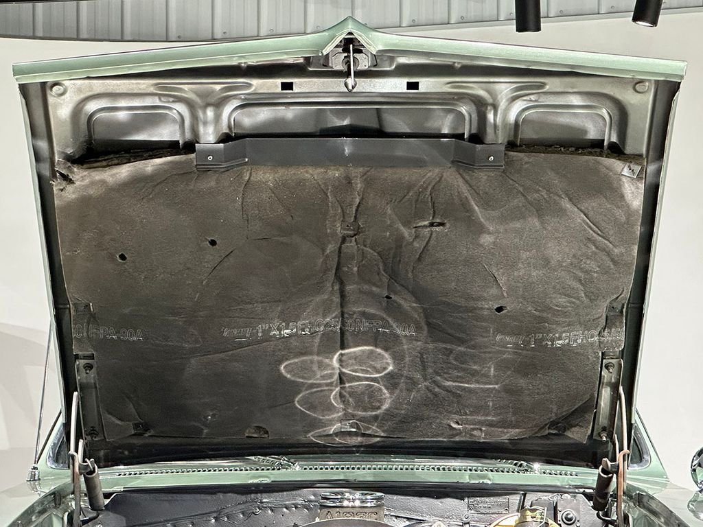 Used 1964 Green Pontiac  image 31