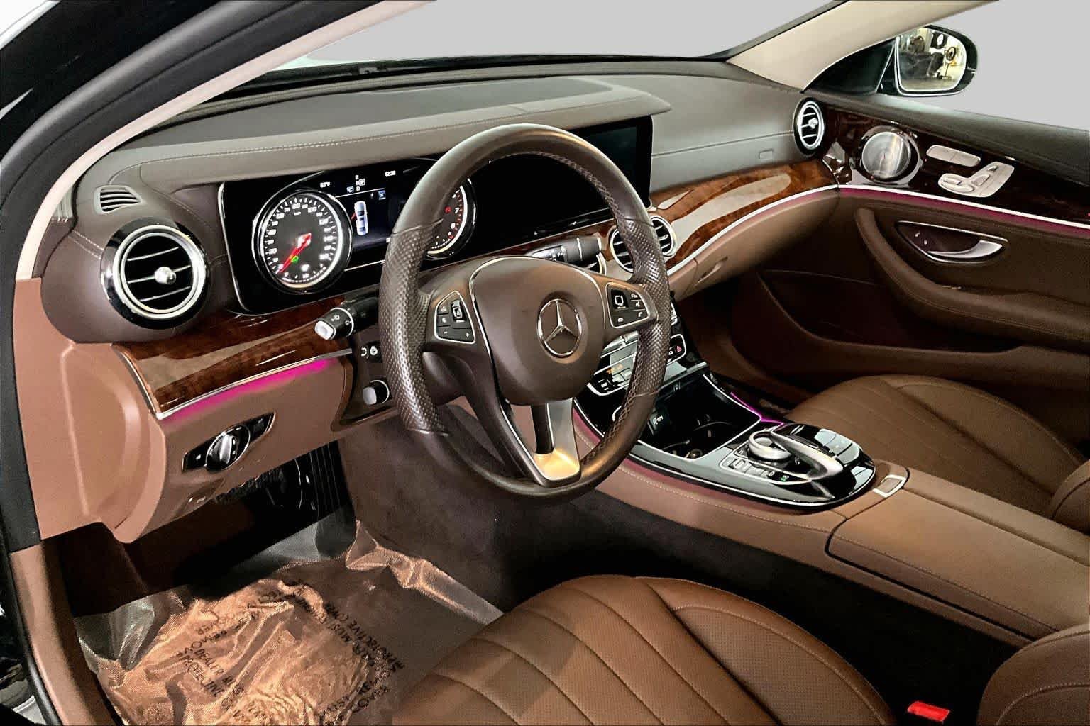 Used 2018 Black Mercedes-Benz E 400 image 18