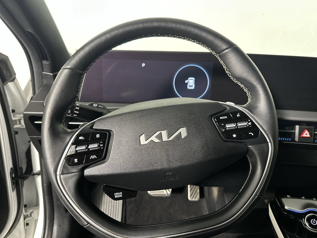 Certified Used 2024 White Kia GT-Line image 5