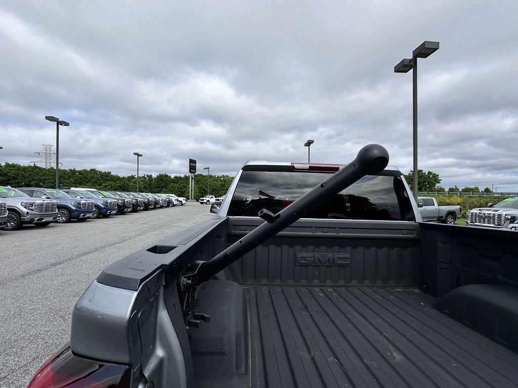 Used 2023 Sterling Metallic GMC Elevation image 44